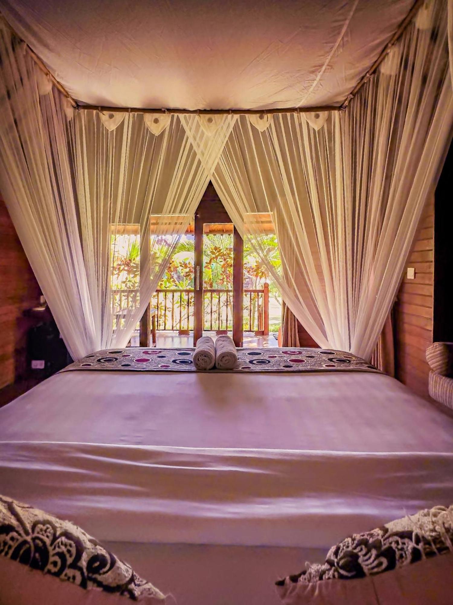 Bed and Breakfast Island Garden Huts Lembongan Exterior foto